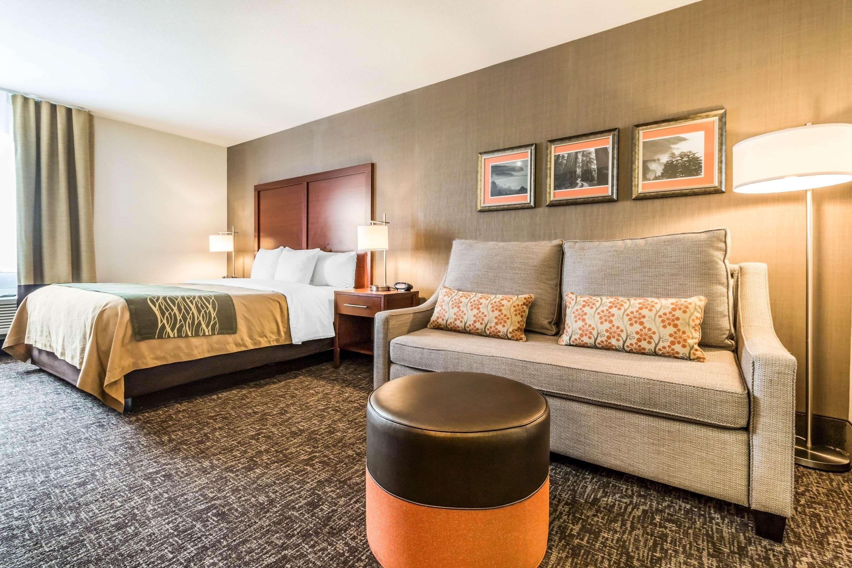 Comfort Inn Humboldt Bay Юрика Экстерьер фото
