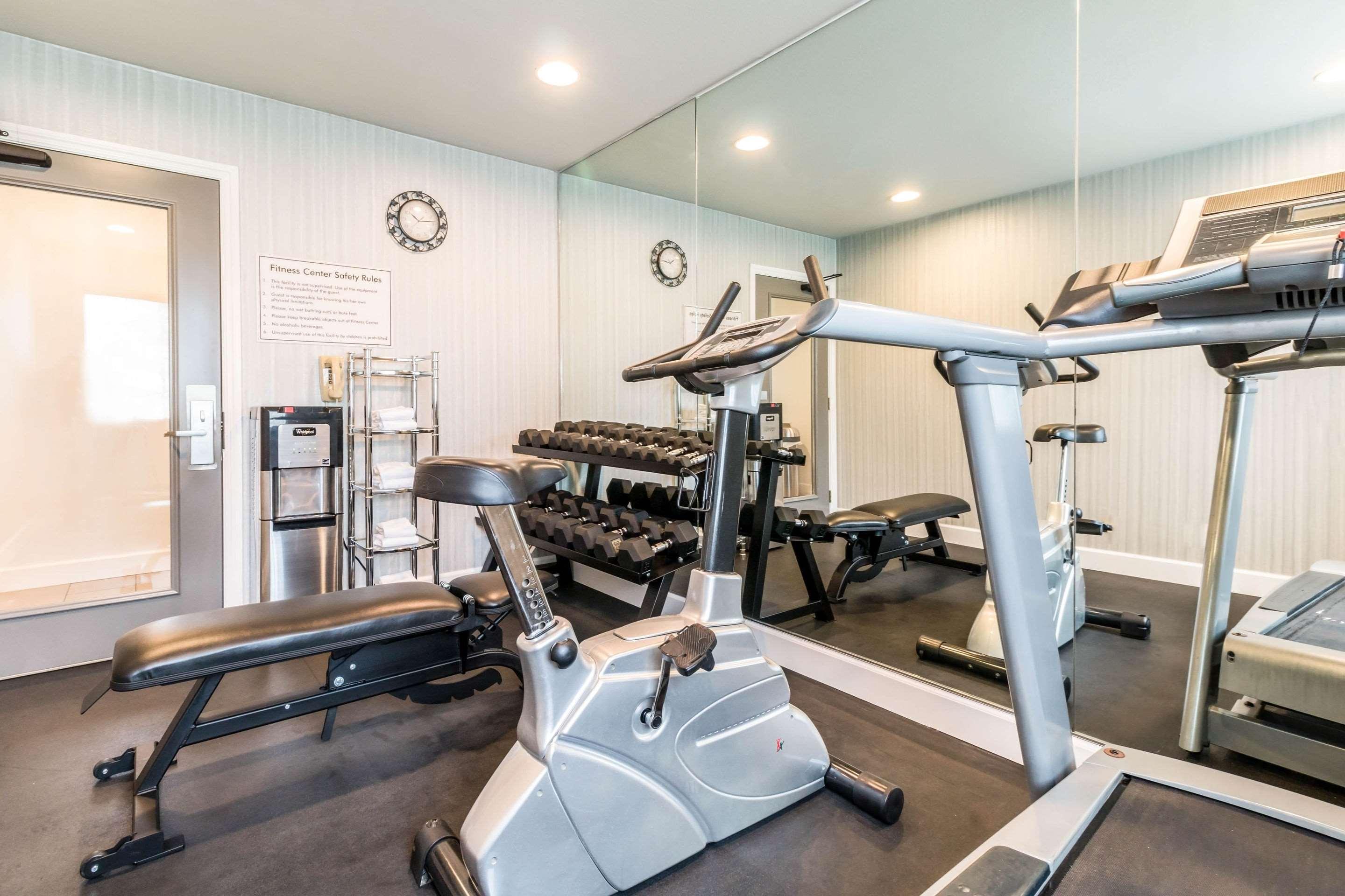 Comfort Inn Humboldt Bay Юрика Экстерьер фото