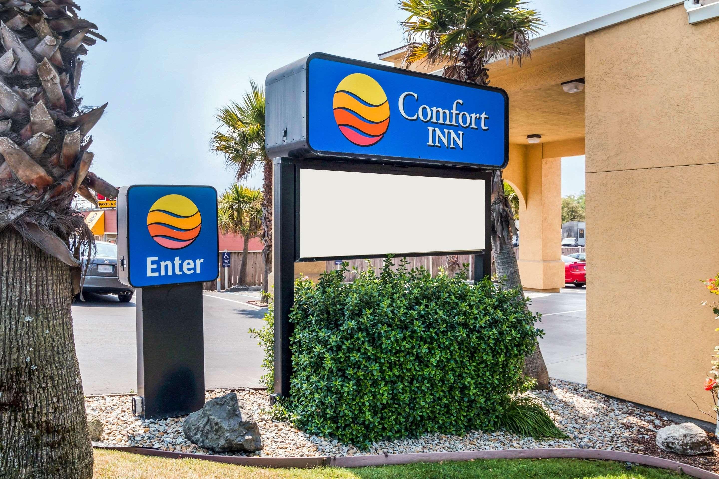 Comfort Inn Humboldt Bay Юрика Экстерьер фото